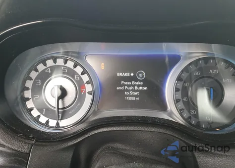 2018 Chrysler 300 S z USA, uszkodzony, nr VIN 2C3CCABG9JH214510